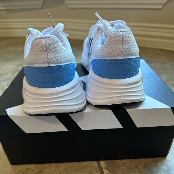 NEW Adidas Galaxy 6 White Semi Blue Burst Running Shoes Men’s Size 7 main image 4